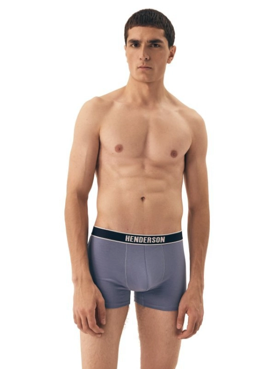 799-HENBX42704-MLC_2.jpg
