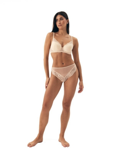 799-HENFI42583-24_1.jpg