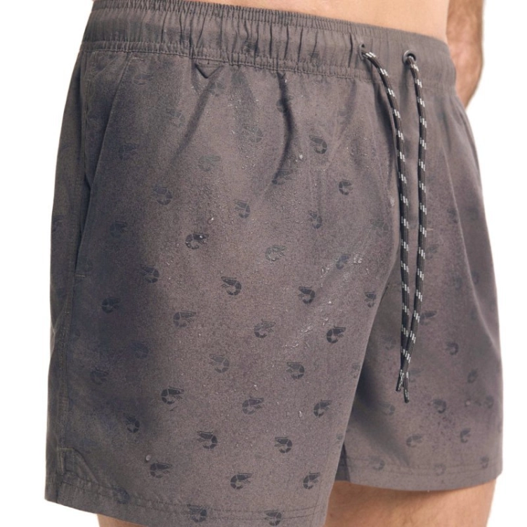 Kąpielówki męskie szorty Esotiq-Henderson Twist 44598 94X brązowe - prezentacja modelu, ujęcie 7