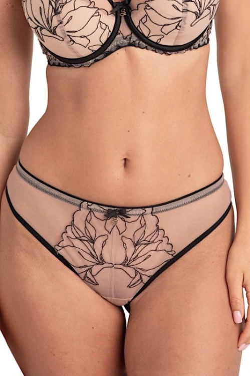 799-SAMBRIRINA-TAT_0.jpg