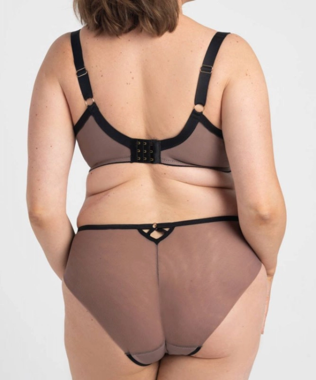 799-SAMFIARIA-TAT_4.jpg