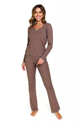 799-DNPD7304-MOM_0.jpg