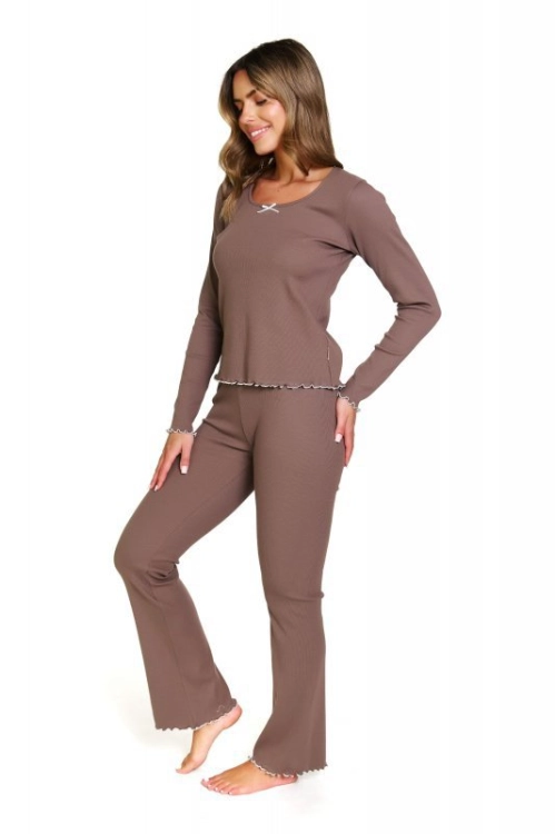 799-DNPD7304-MOM_2.jpg