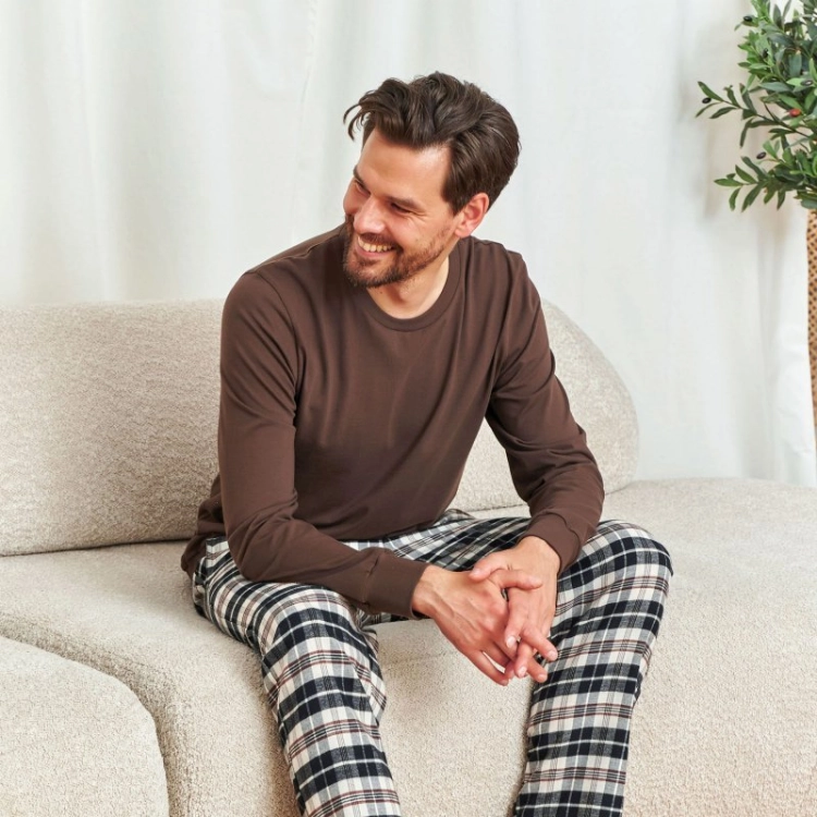 799-DNPM7334-BRO_6.jpg