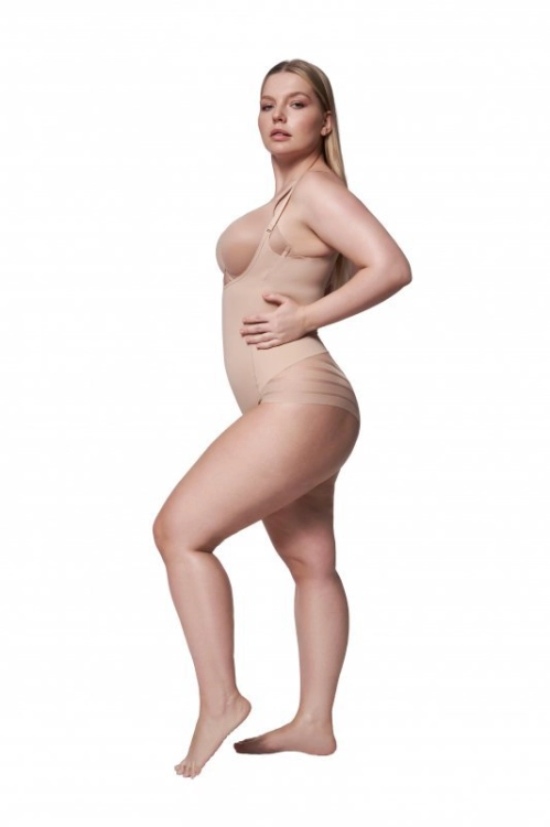 799-JULBD119-NAT_5.jpg