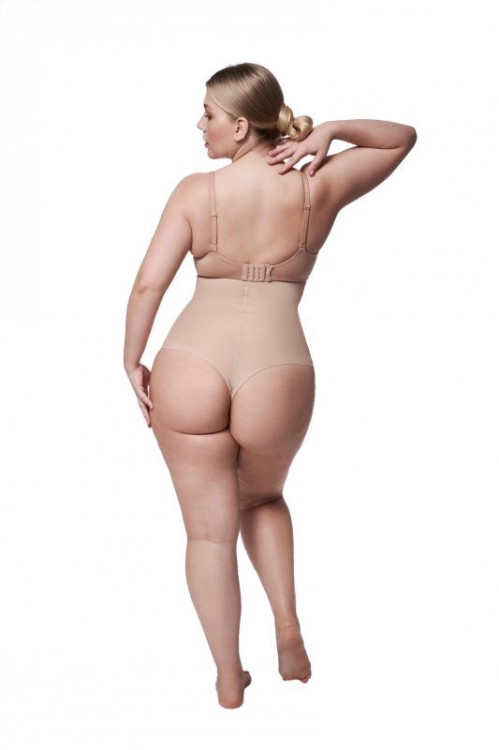 799-JULST275-NAT_8.jpg