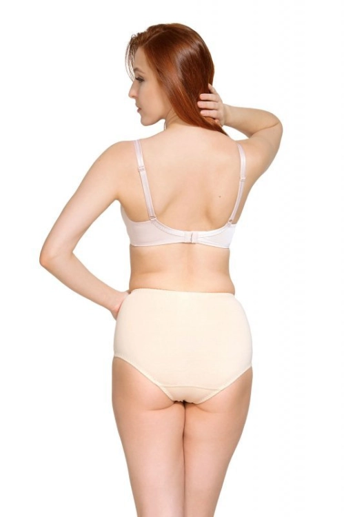 Figi lekko modelujące z koronką Mitex Ela beżowe – ujęcie 5