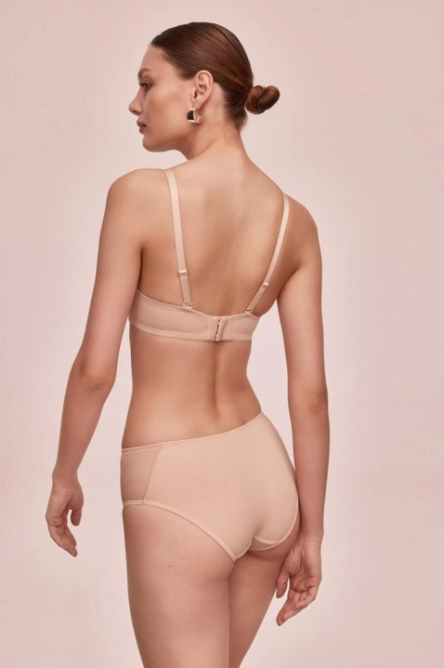 799-ALLBIELENA-NAT_5.jpg
